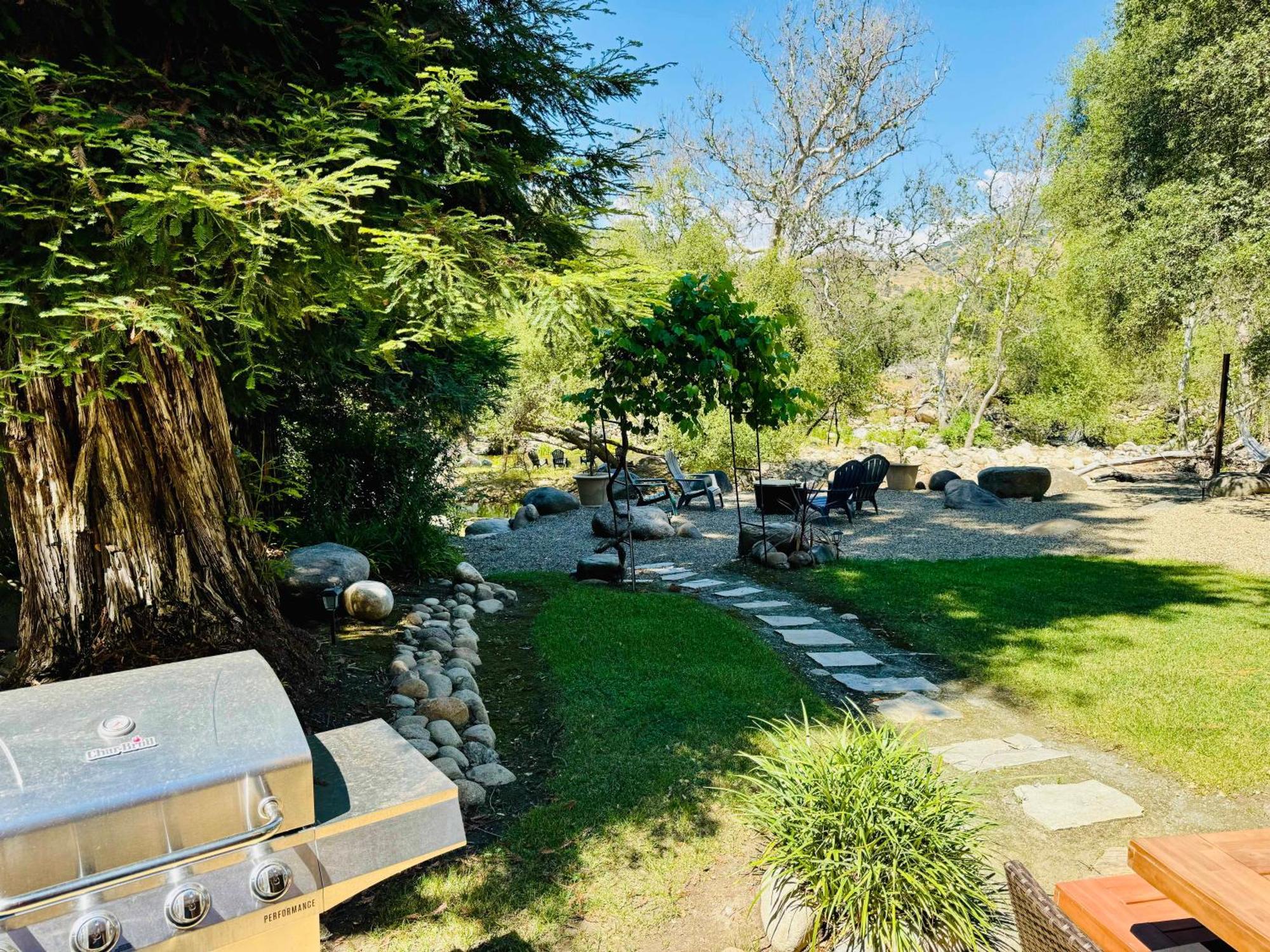 Sequoia Cabin By The River Three Rivers Exterior photo